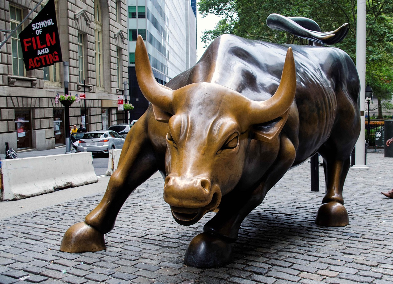 DeepSeek's R1 AI model revolutionizing financial markets and economies.