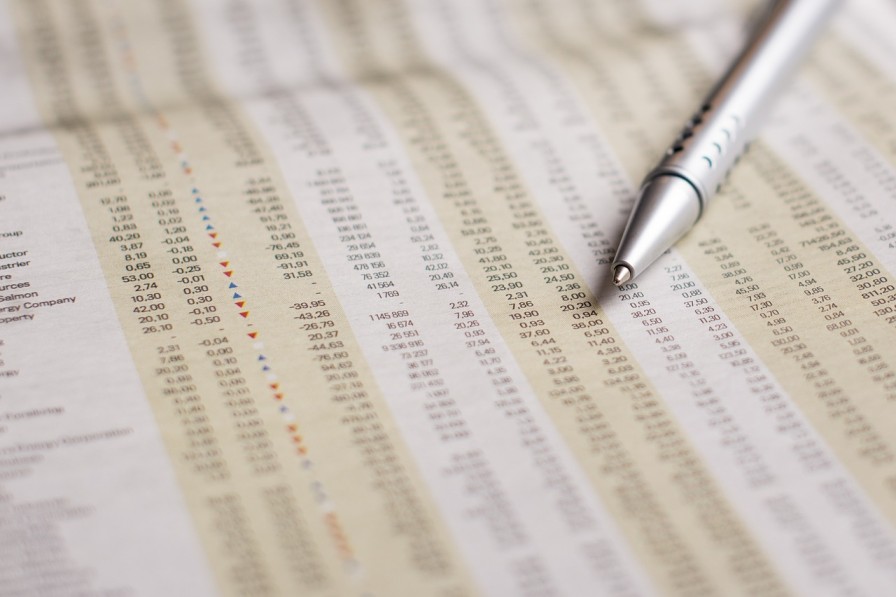 AI transforming the financial sector through smarter trading and enhanced customer experience